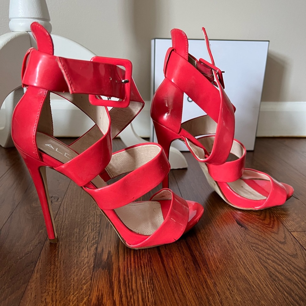 Pink heels
